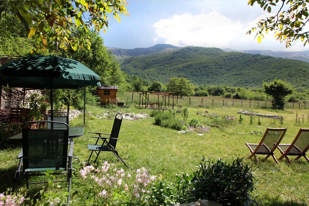 B&B Cascina Dell'Orso Castelsantangelo sul Nera Exterior foto